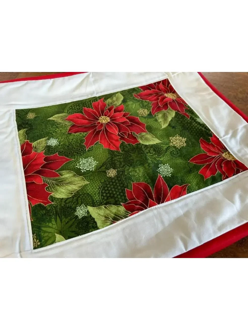 Set of 6 Handmade Christmas Poinsettia Quilted Placemats